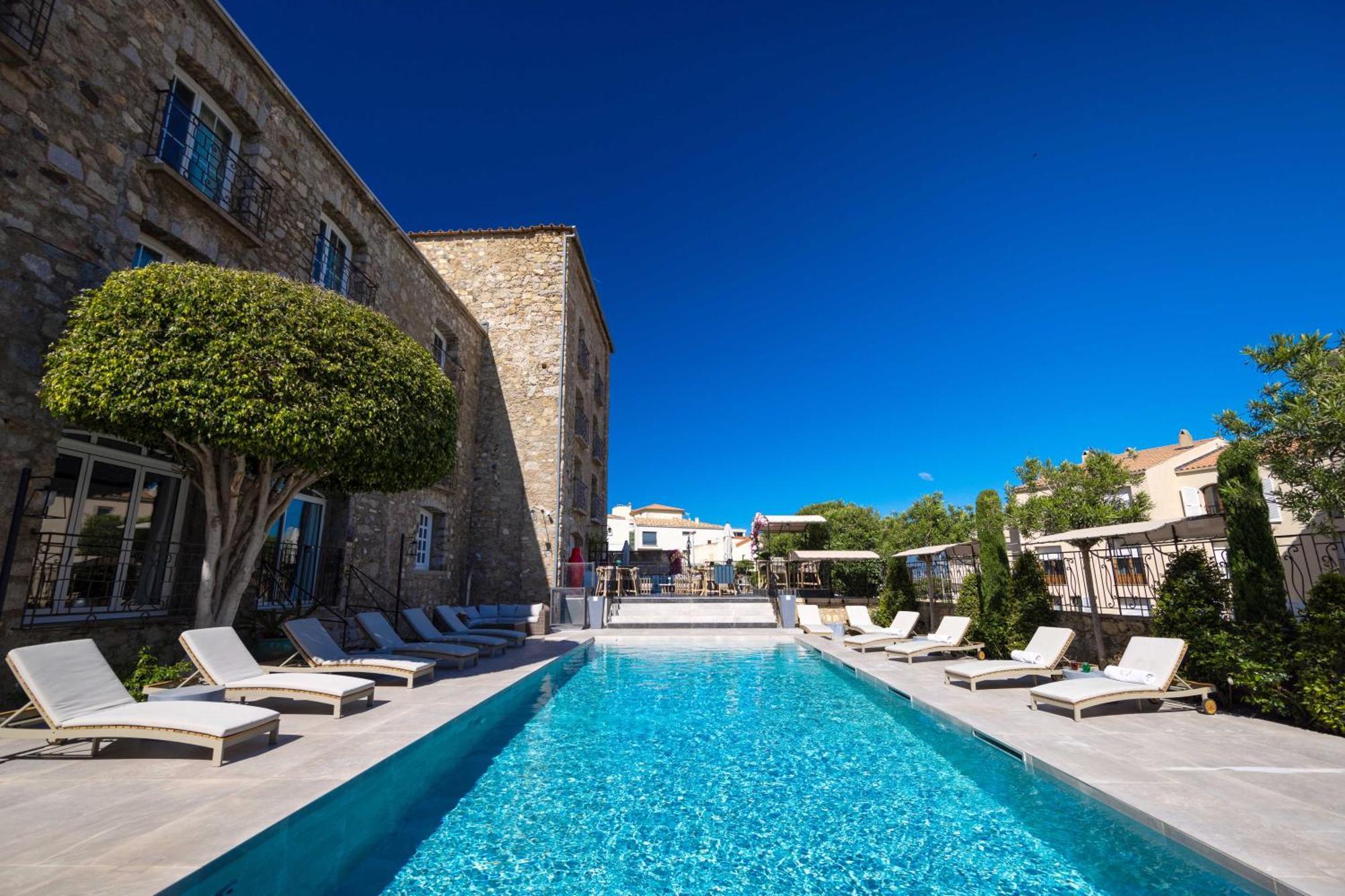 Hotel L'Abbaye Calvi  Exterior photo
